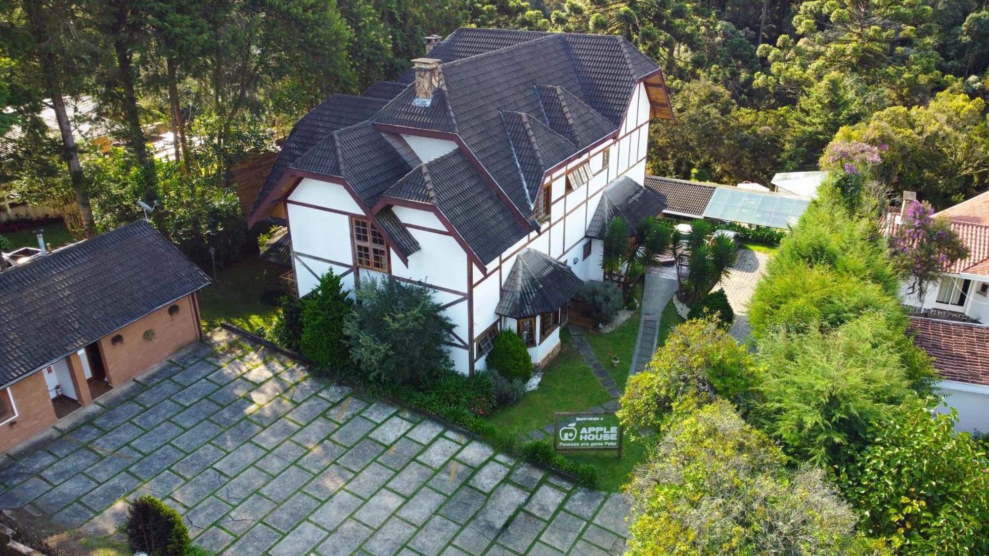 Pousada Apple House Campos Do Jordao Exterior photo